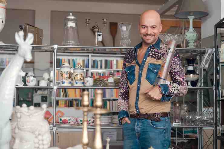 Stefano D Onghia Tra Arte E Collezionismo Il Mercante Racconta Il Suo Stefano D Onghia Tra Arte E Collezionismo Il Mercante Racconta Il Suo