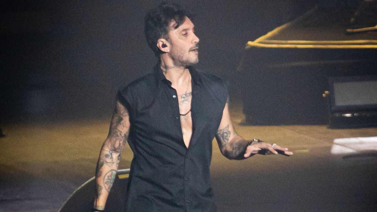 Fabrizio Moro (kosmomagazine.it)