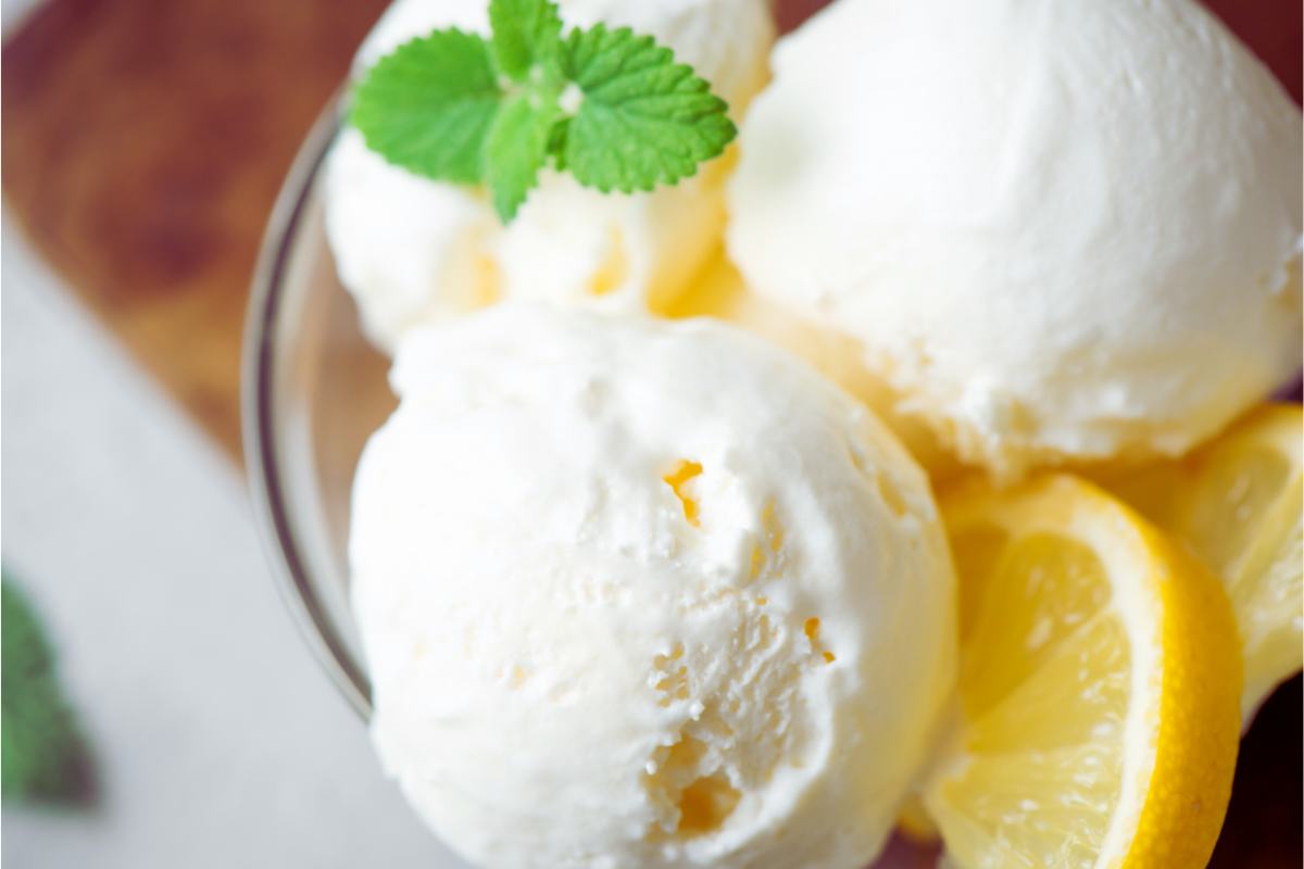 Gelato vegano super rinfrescante, lo fai in casa con soli 4 ingredienti