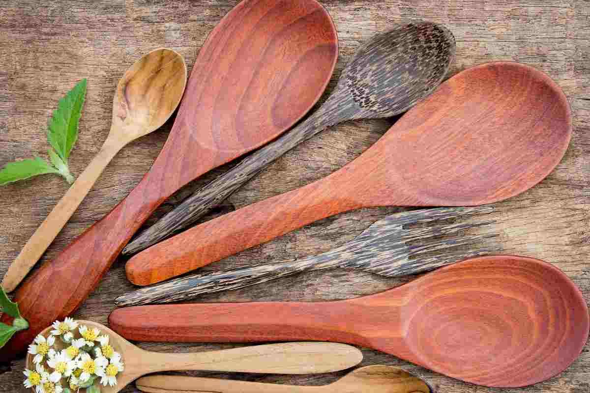 attenzione cuciniamo così ma rendiamo cibo tossico